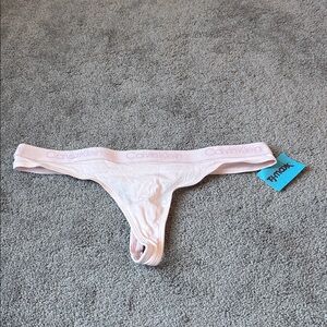 Calvin Klein Pink Logo Waistband Thong Panty SIZE M NWT